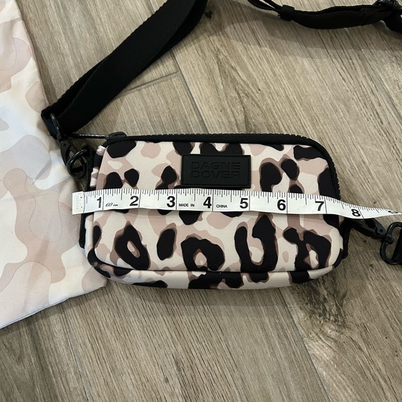 Dagne Dover Animal Print Crossbody Bag with Black Strap - Picture 4 of 6